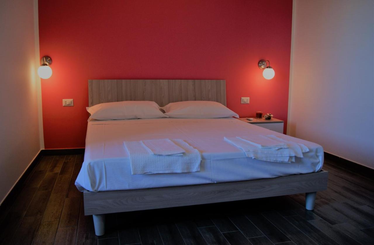 B&B Apollonia Roseto Capo Spulico Exterior foto